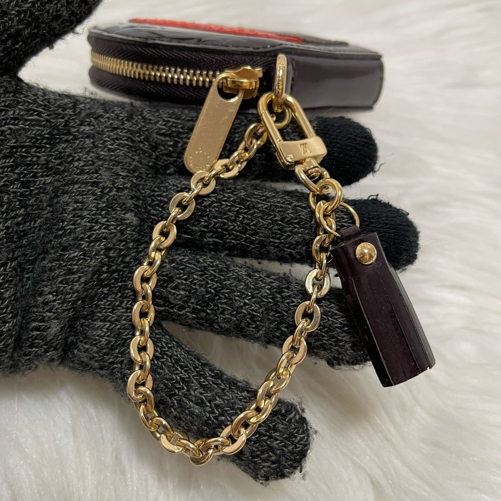 Vernis Animania Ecureuil Squirrel Round Coin Purse/ Bag Charm Amarante - Picture 9 of 16